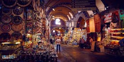 Exploring the Colors of the Grand Bazaar